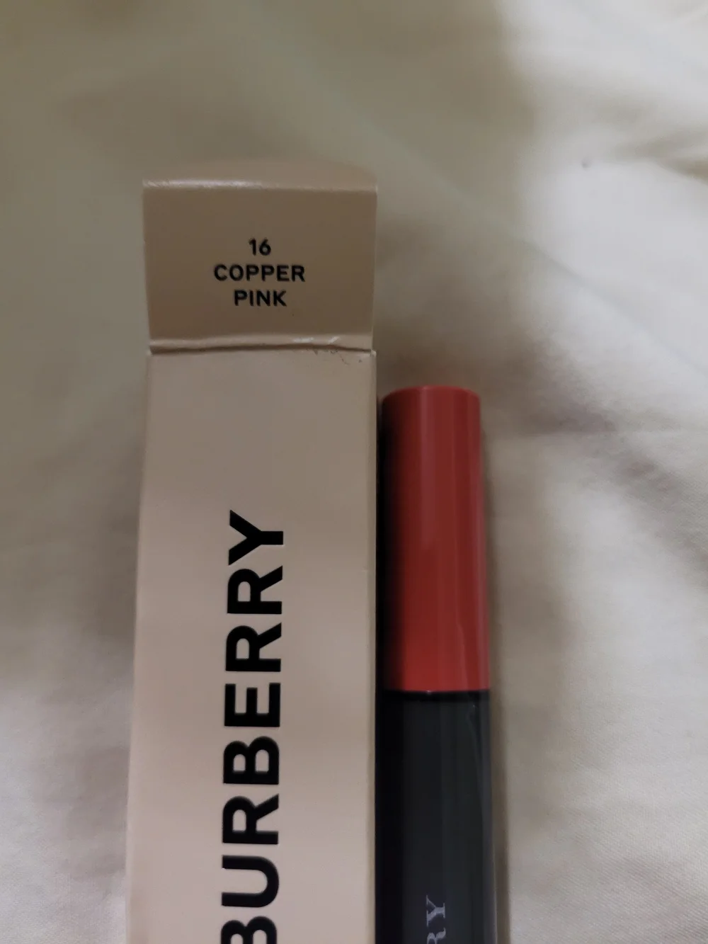 Burberry lip velvet